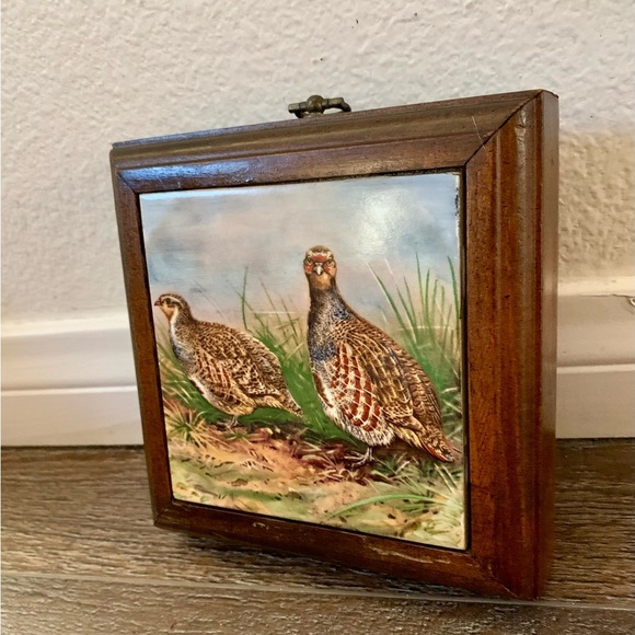 Framed hand painted tile/wood Quail plaque 6/6 inches - Picture 8 of 9
